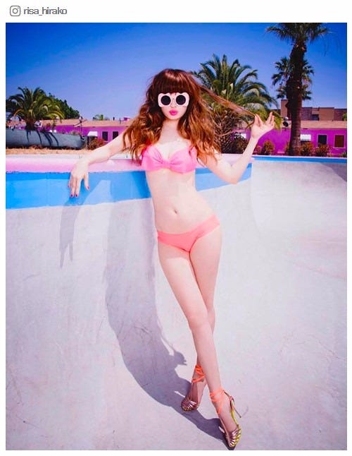 修正疑惑がかけられたビキニショット/平子理沙Instagramより