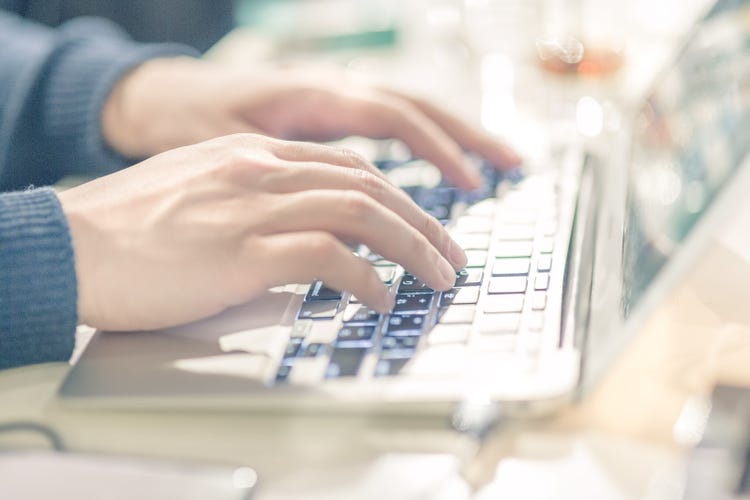 理系男子の特徴と恋愛傾向 上手に付き合うための3step モデルプレス 理系男子の特徴と恋愛傾向 上手に付き合うための3step モデルプレス