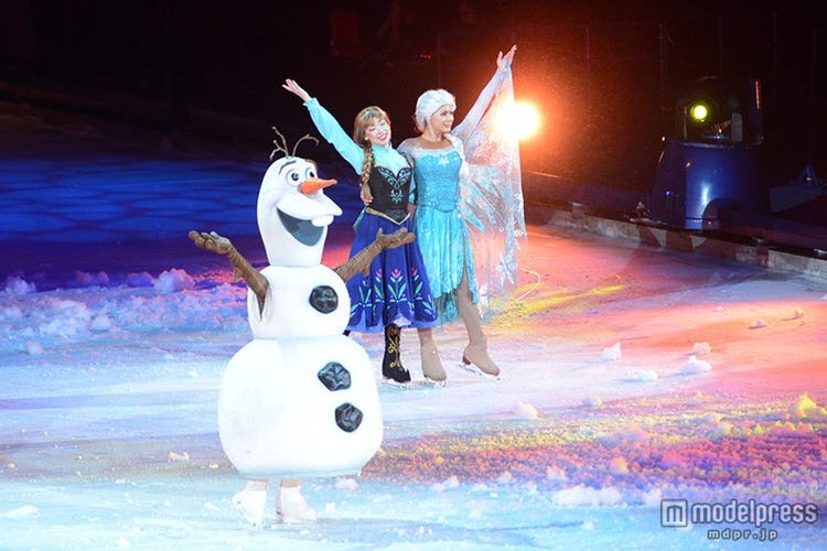 アナ雪 初登場 ディズニー オン アイス30周年 氷上に映画の世界を再現 モデルプレス アナ雪 初登場 ディズニー オン アイス30周年 氷上に映画の世界を再現 モデルプレス