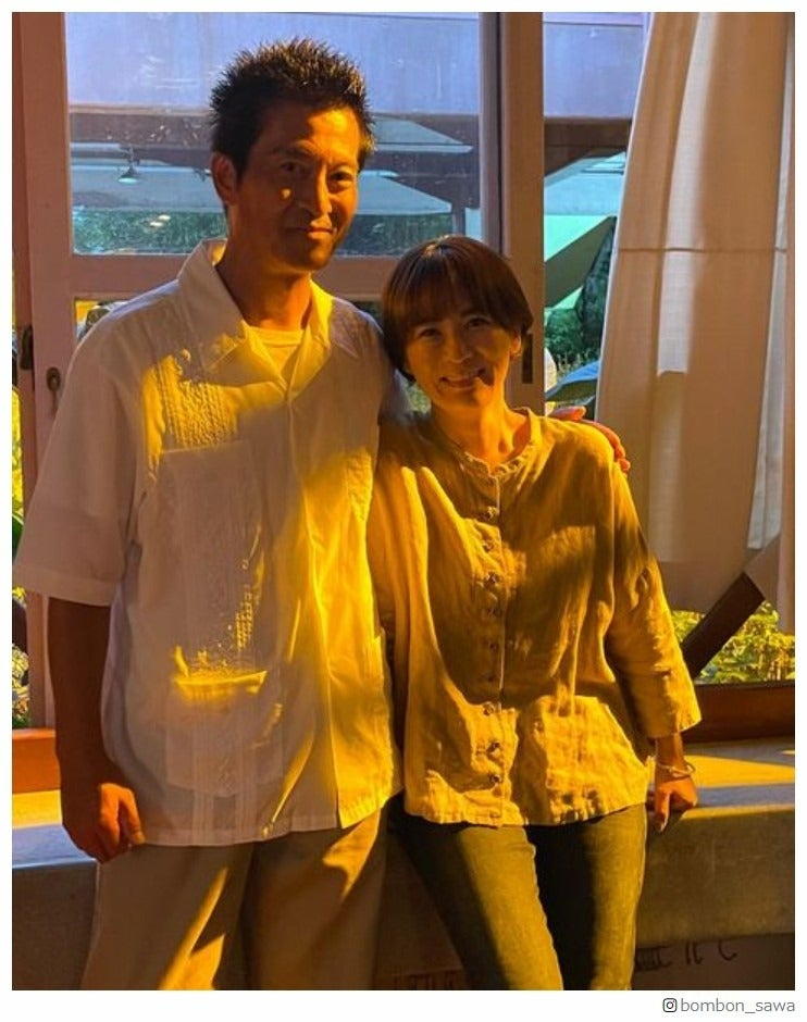 「相棒」“亀山夫婦”鈴木砂羽＆寺脇康文、肩寄せ合う密着オフショット「素敵すぎる」「やっぱり大好き」の声