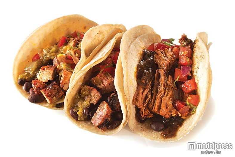 小さめのコーントルティーヤやフィリングを包む「ソフトタコス」