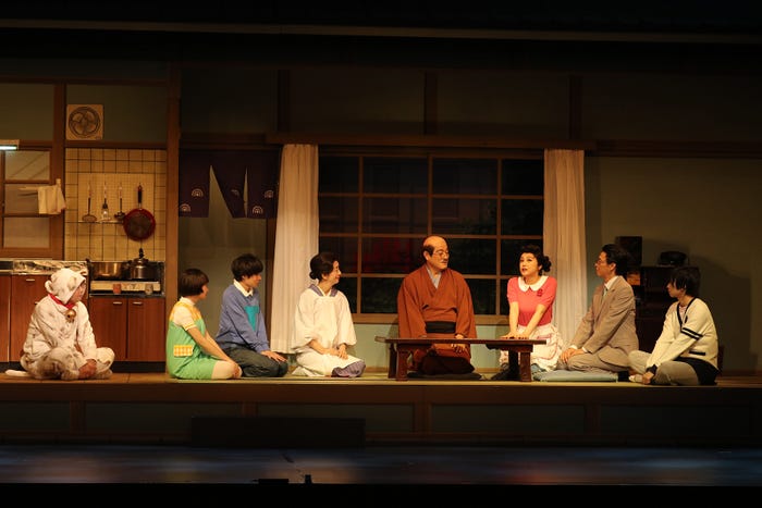 (左から)酒井敏也、秋元真夏、大平峻也、高橋惠子、松平健、藤原紀香、葛山信吾、荒牧慶彦(提供写真)