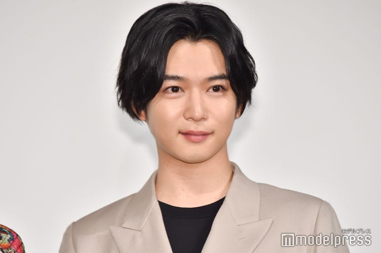 千葉雄大 花輪くんヘア で近況報告 リモート飲みも満喫 モデルプレス 千葉雄大 花輪くんヘア で近況報告 リモート飲みも満喫 モデルプレス
