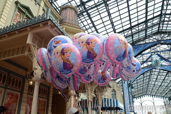 バルーン(C)モデルプレス