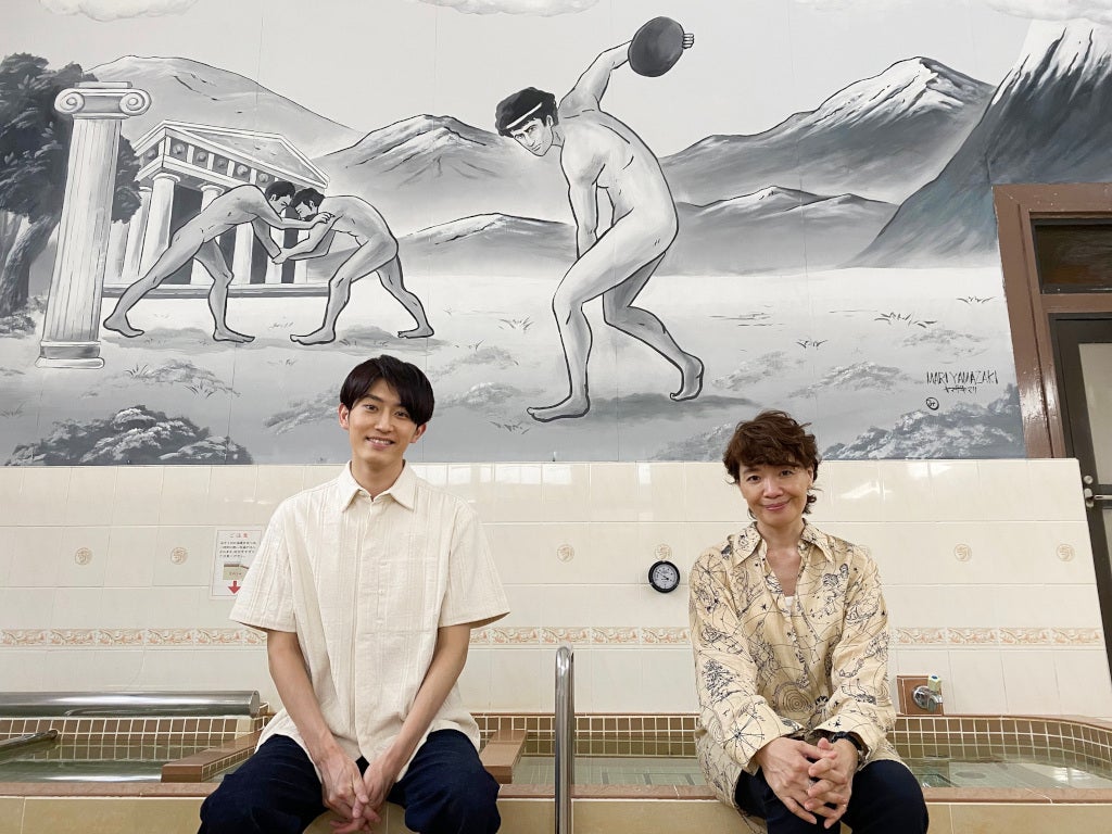 杉野遥亮、ヤマザキマリ（C）TBS