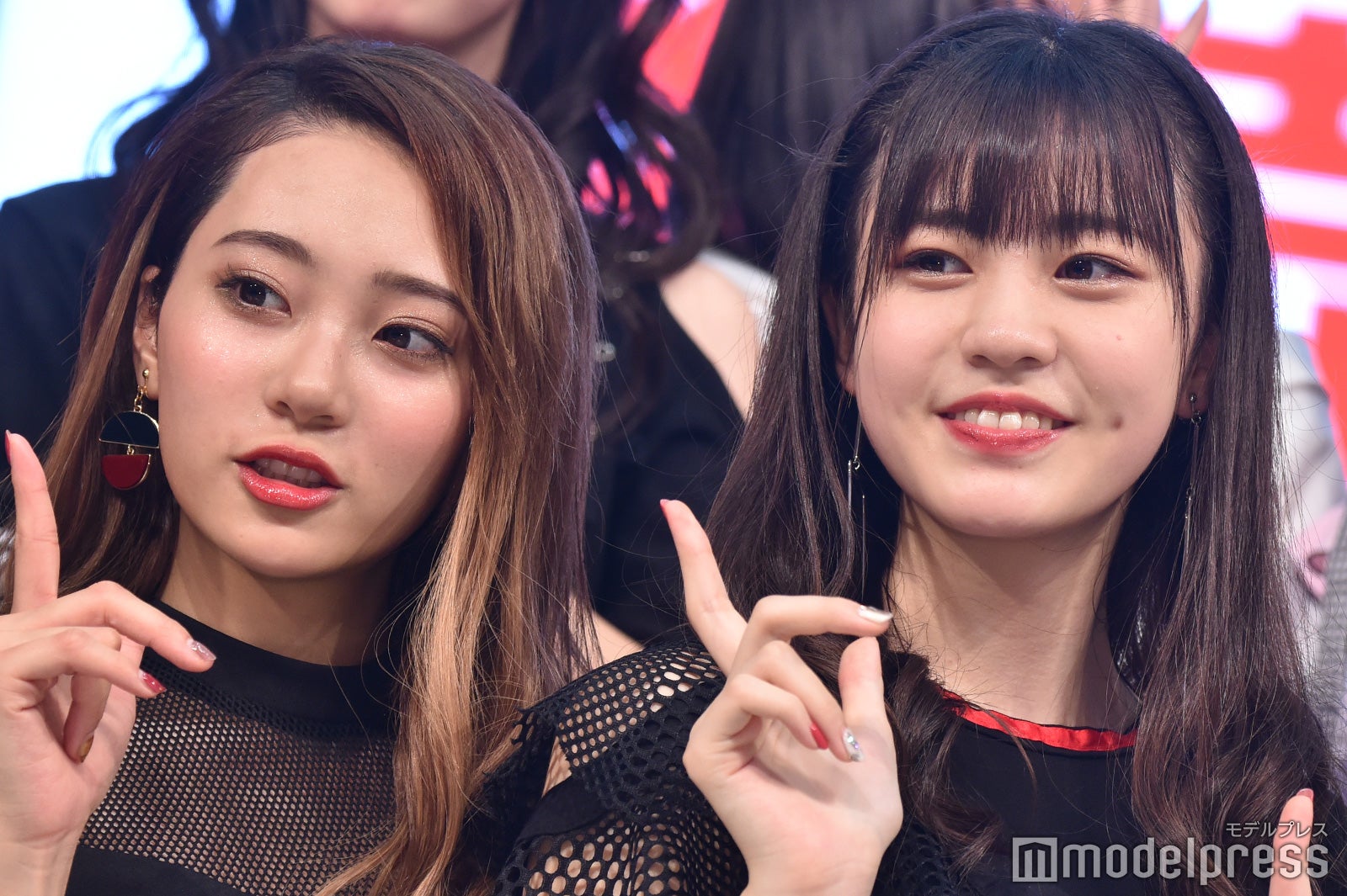 安田愛里、阿部菜々実（C）モデルプレス