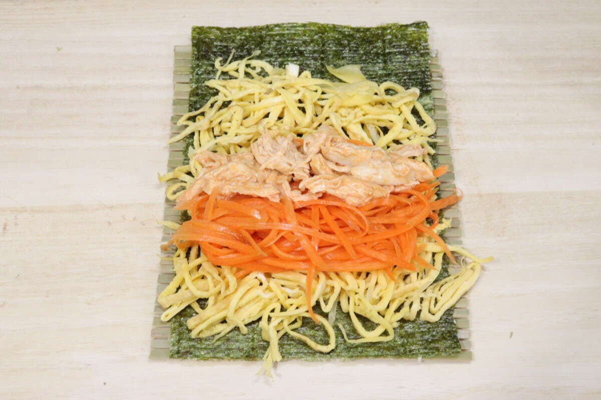 ダイソー　ミニ手巻きすしセット　キトキンパづくり