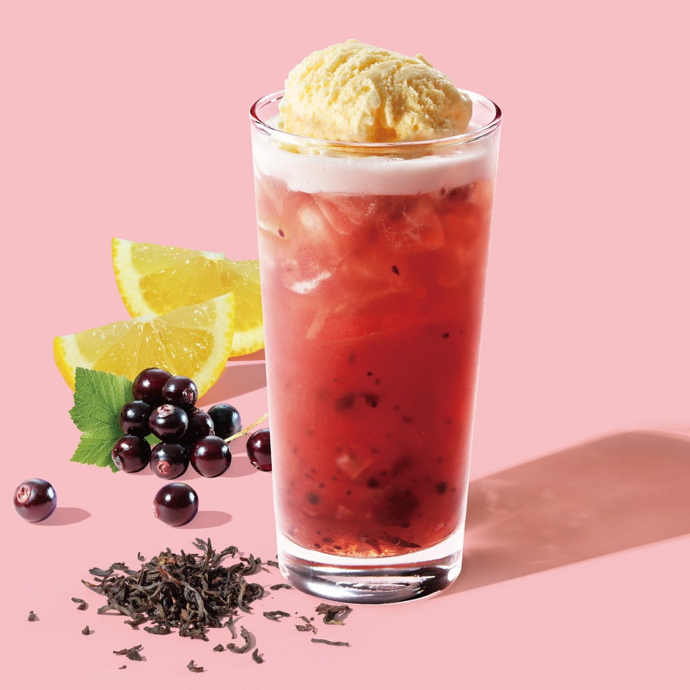 カシス レモン ＆ アール グレイ ティー（ティーフロート）／画像提供：スターバックス コーヒー ジャパン