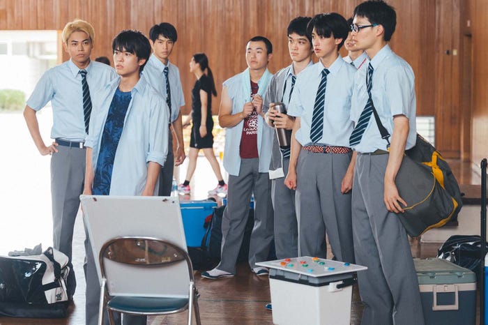 (左から)菅生新樹、奥野壮、中沢元紀、鈴木敦也、福松凜、伊藤あさひ、兵頭功海「下剋上球児」第2話より(C)TBS/撮影:ENO