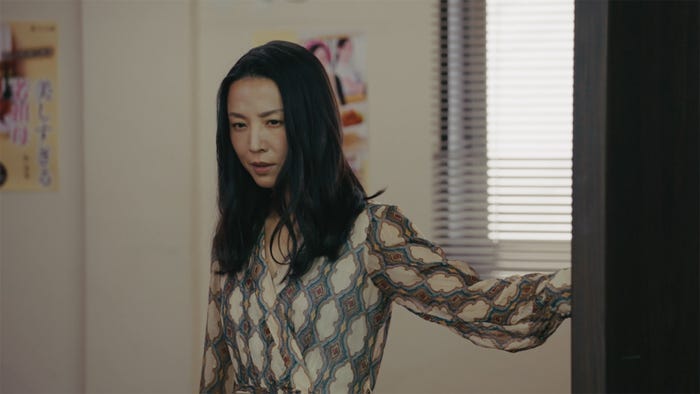 「令和に官能小説作ってます」第4話場面写真(C)「令和に官能小説作ってます」製作委員会