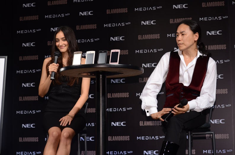 長谷川潤、「GLAMOROUS」編集長・藤谷英志氏