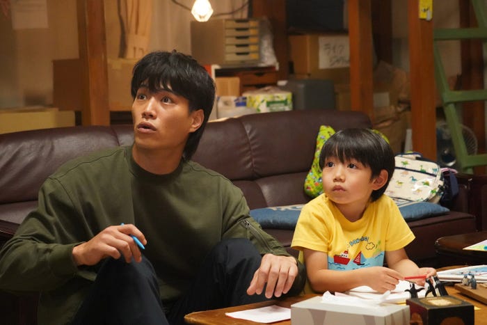 鈴木伸之、石塚陸翔「ファーストペンギン!」第3話より(C)日本テレビ