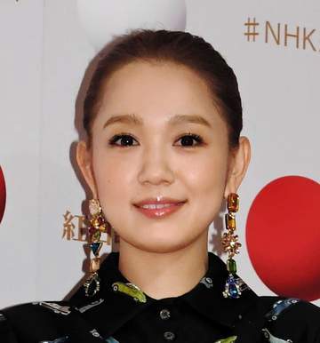 まるで別人…西野カナの黒髪＆着物姿が「美人すぎ」 プライベート写真公開「前髪あるのも可愛い」「清楚」