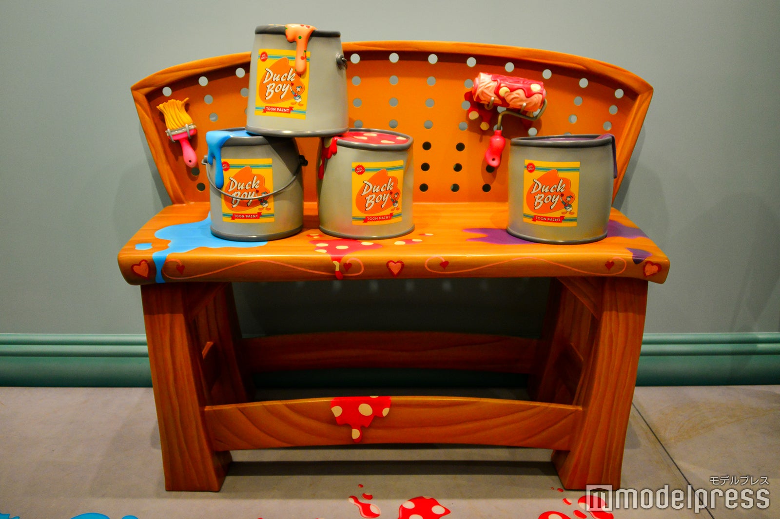 内観／「ミニーのスタイルスタジオ」（C）Disney