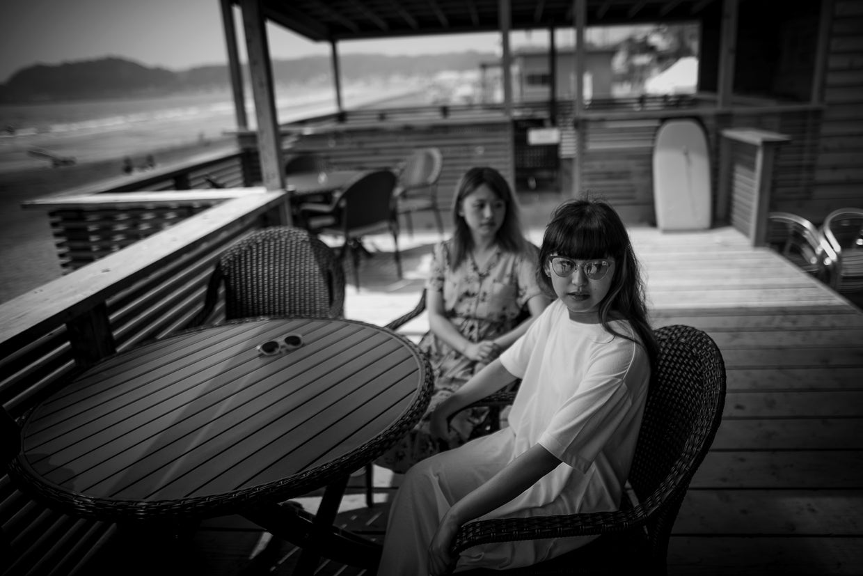 ビーチでの1枚（写真提供：MBS）