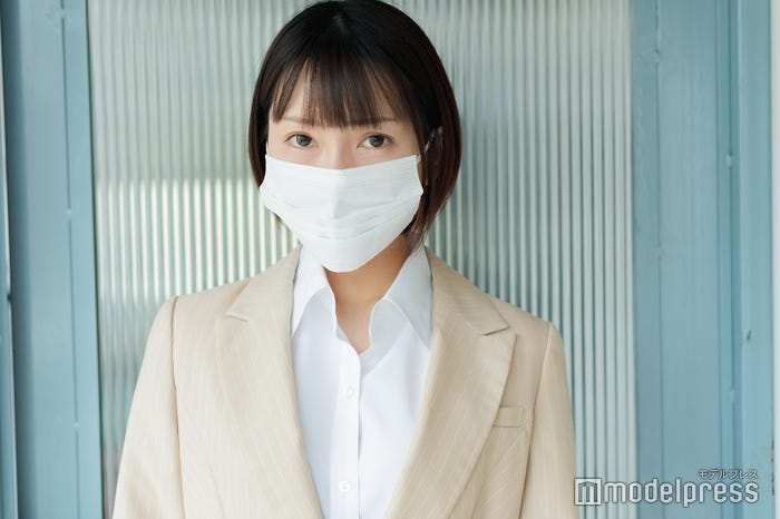 丸の内OLレイナ(C)モデルプレス