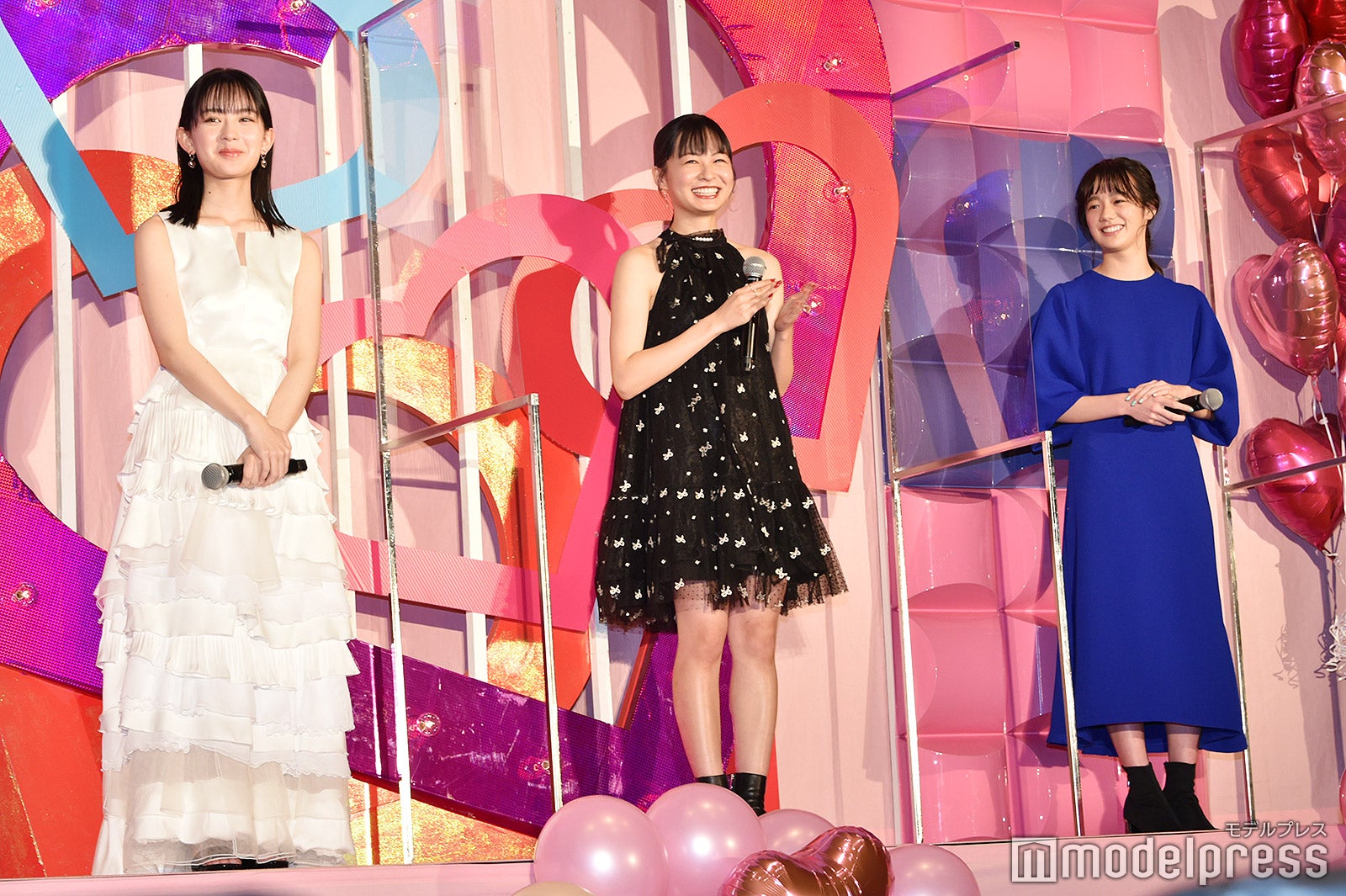 畑芽育、莉子、中島瑠菜（C）モデルプレス