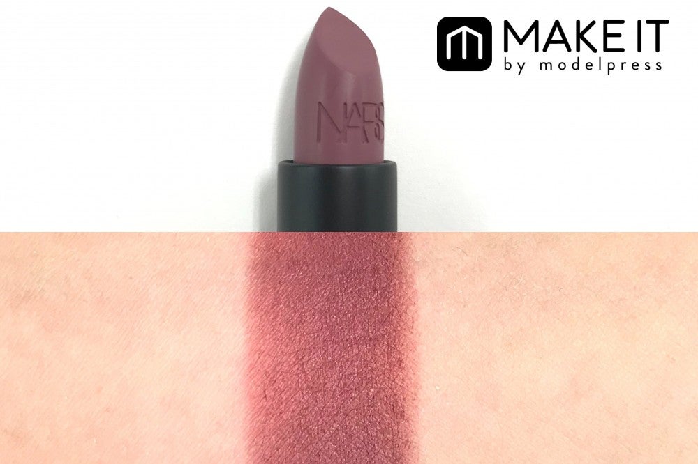 NARS リップスティック／2985／3,300円（税抜） (C)メイクイット