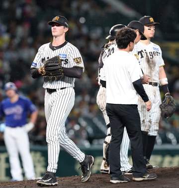 6連敗中の阪神・藤川監督が早め継投で勝負 先発・ルーカスを3回途中1安打1失点で降板