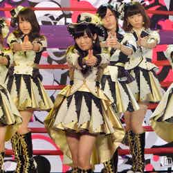 「第55回 輝く！日本レコード大賞」で「恋するフォーチュンクッキー」を披露したAKB48