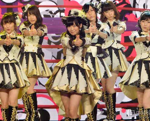 <レコ大>AKB48、衣装チェンジで「恋チュン」 会場一体のパフォーマンス