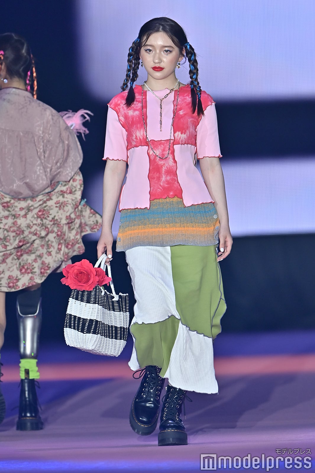 （C）モデルプレス