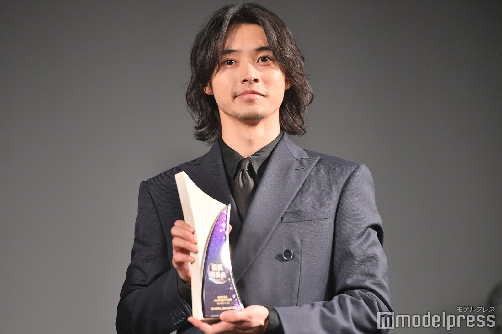 山崎賢人、中国でも絶大な人気“最優秀俳優賞”受賞「アジア圏の作品にも挑戦していきたい」＜WEIBO Account Festival in Tokyo 2020＞