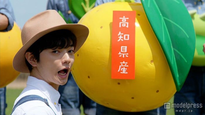 染谷将太/新CM「どこでとれたの唄」篇