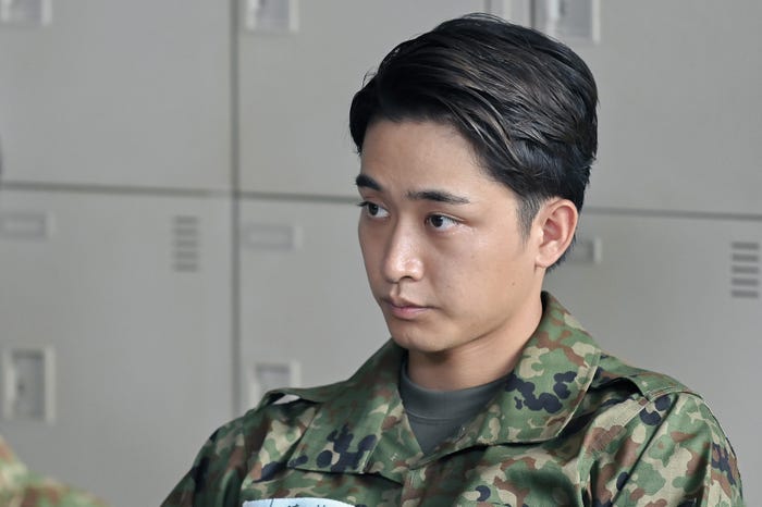 佐藤寛太/「テッパチ!」第1話より(C)フジテレビ
