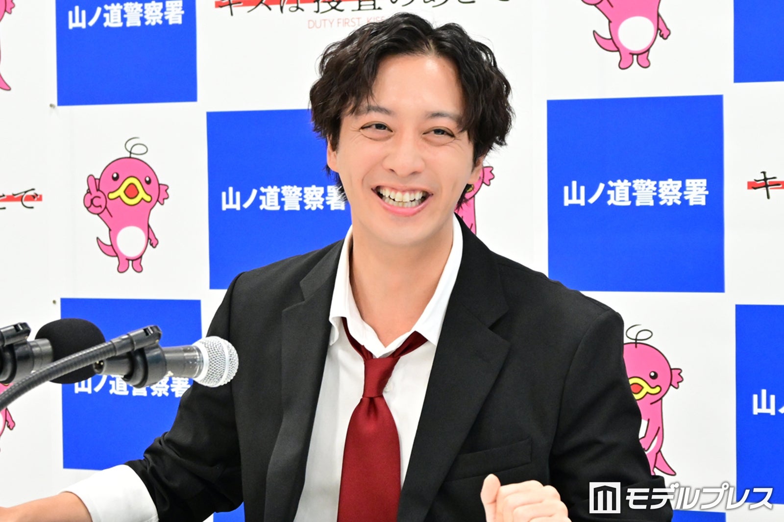 渡部秀（C）モデルプレス