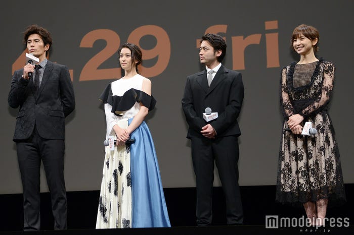 伊藤英明、武井咲、山田孝之、篠田麻里子(C)モデルプレス