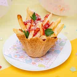 器もたべられるフライドポテ税込770円(C)2022 San-X Co.,Ltd.All Rights Reserved.