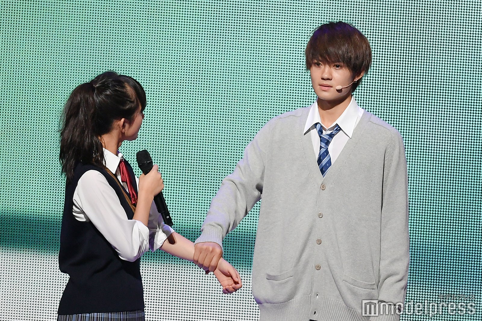 清原果耶、佐野勇斗（C）モデルプレス