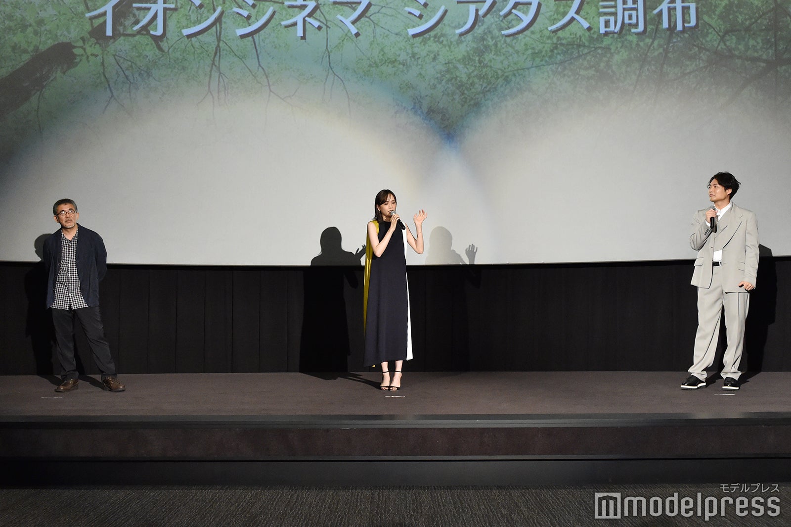 篠原哲雄監督、松井愛莉、八木将康 （C）モデルプレス