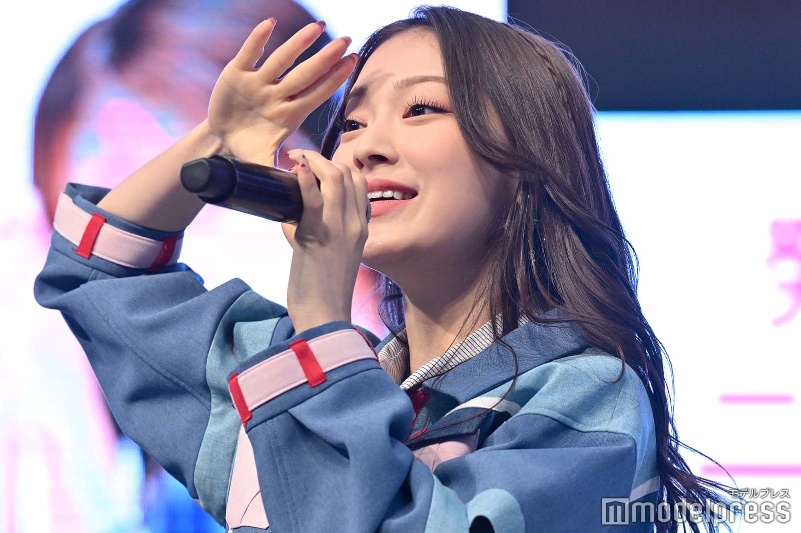 最上奈那華（C）モデルプレス