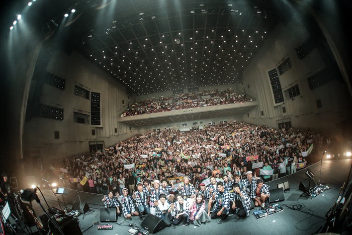 ライブの様子(提供写真)