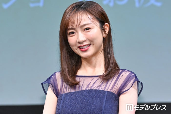 フジ佐久間みなみアナ、ワイルドなイケメン兄公開「めっちゃ似てる」「仲良し兄妹」の声