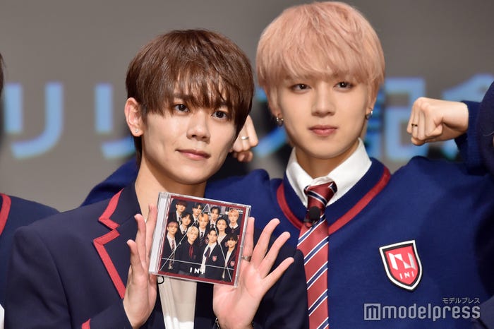 藤牧京介、佐野雄大(C)モデルプレス