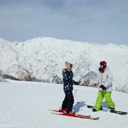 立山黒部アルペンルートと白馬スキー/画像提供:星野リゾート