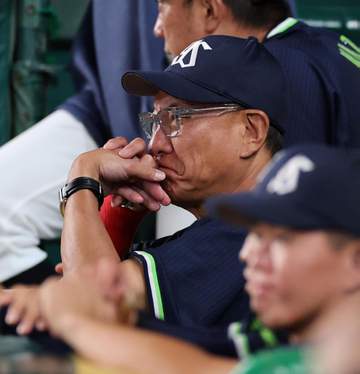 ヤクルト痛恨サヨナラ負け 直近5試合で3度目の悪夢 九回に1点差追いつくも阪神戦の連勝は3でストップ
