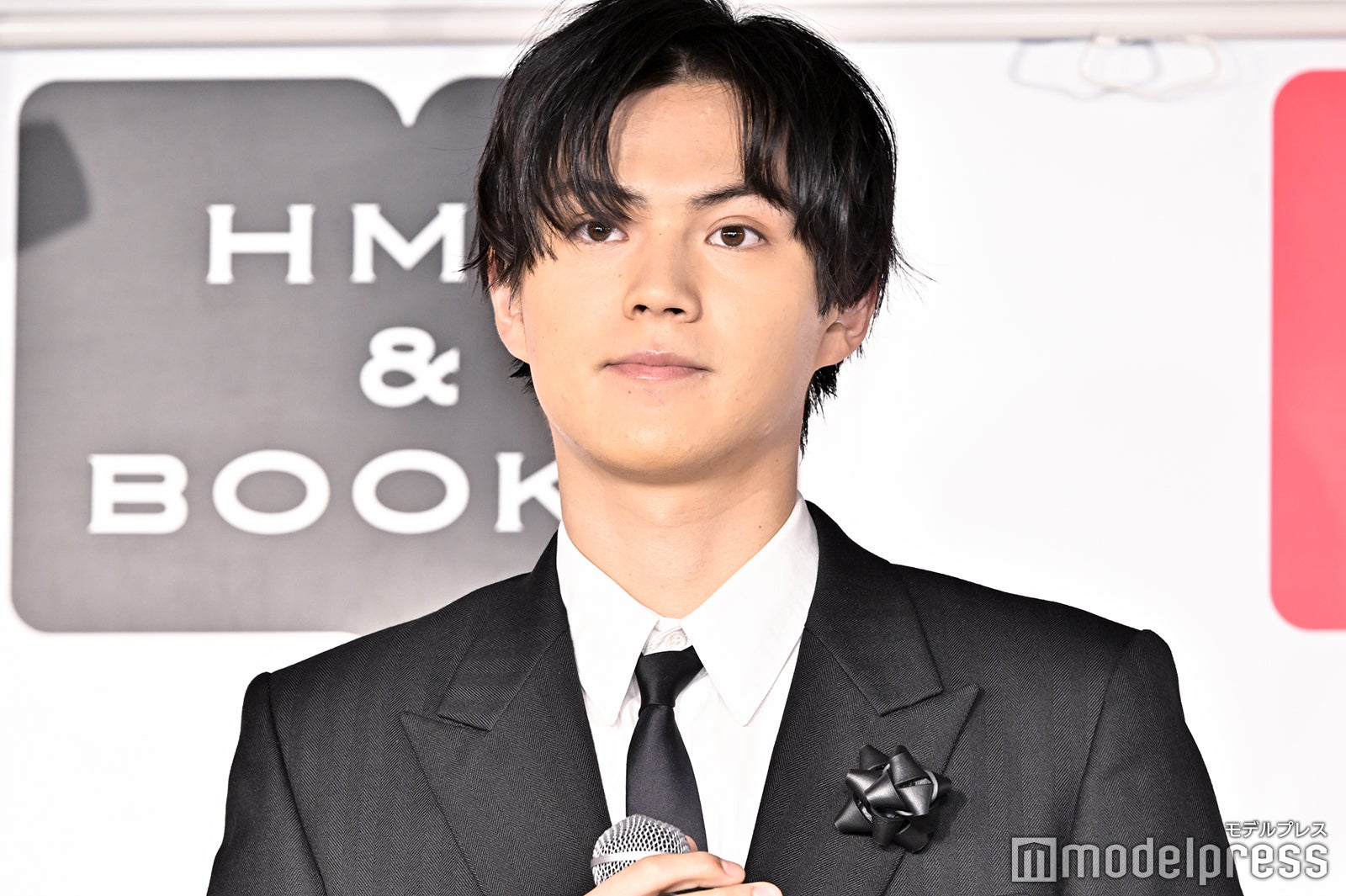 簡秀吉（C）モデルプレス