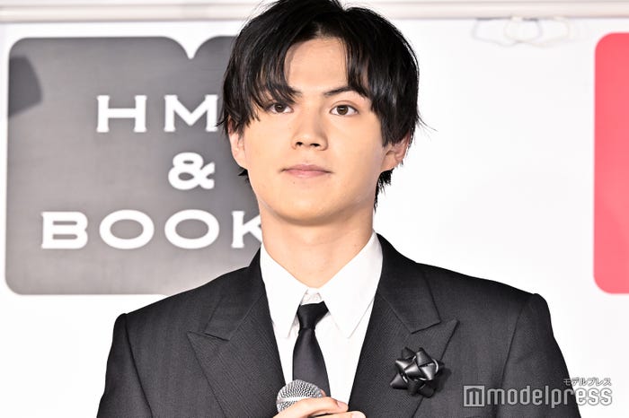 簡秀吉(C)モデルプレス