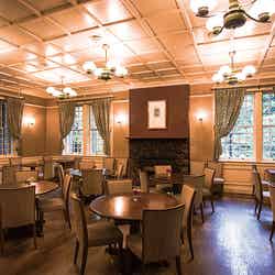 明治時代に建てられたアメリカ人実業家の別荘を改装した店内(提供画像)