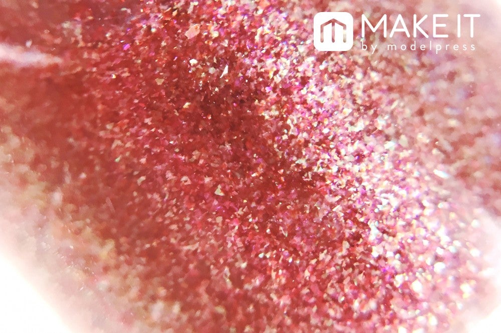 多色ラメが美しい！ (C)メイクイット