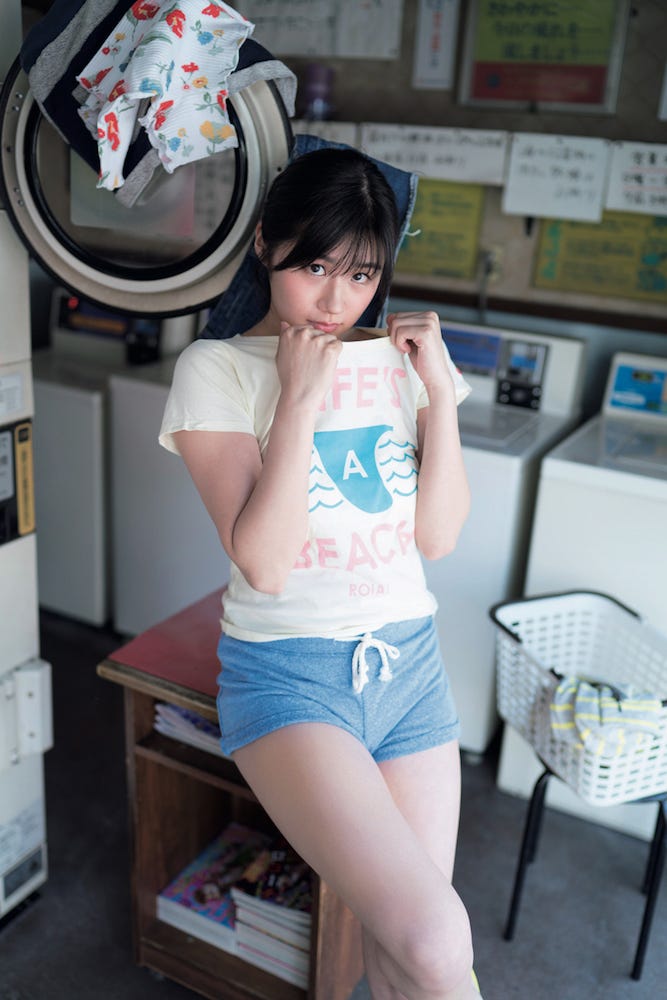 南ななこ(画像提供:avex)