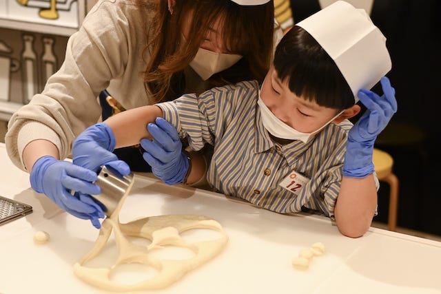 時間を忘れて夢中になれる♡ドーナツ作り体験ができる「ミスドミュージアム」