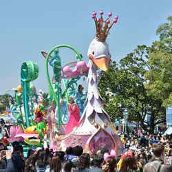 東京ディズニーリゾート30周年パレードがスタート/「ハピネス・イズ・ヒア」パレード公開