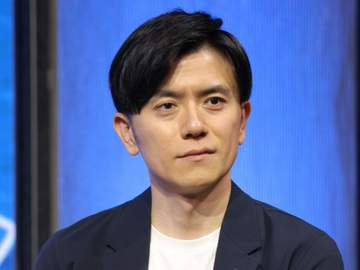 嵐の大ファン公言男性アナ 生放送であふれる愛にトーク止まらず 「後でゆっくり聞こう」→強制終了でお口チャック