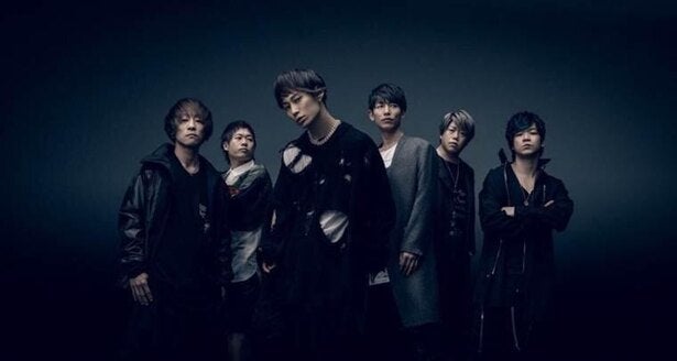 Uverworld Takuya 高額転売されたグッズを自ら落札し ファンへプレゼント コロナでみんな大変 今回は許す モデルプレス