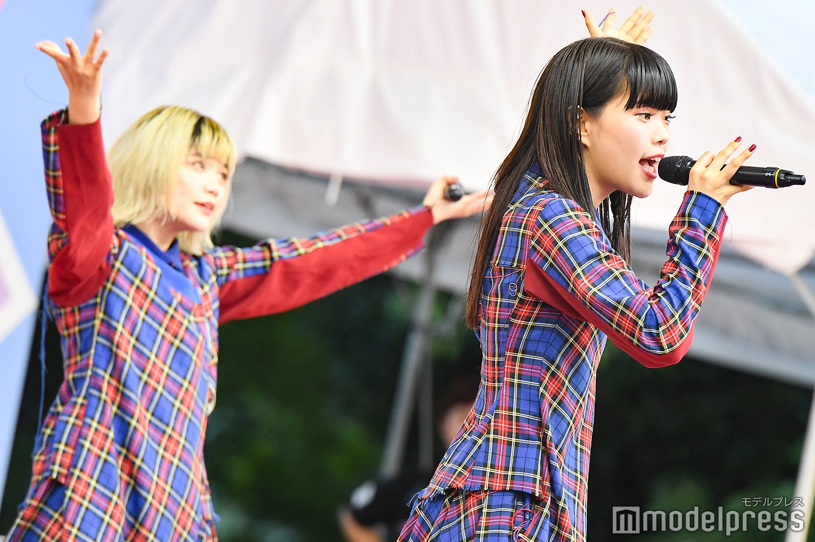 BiSH（C）モデルプレス